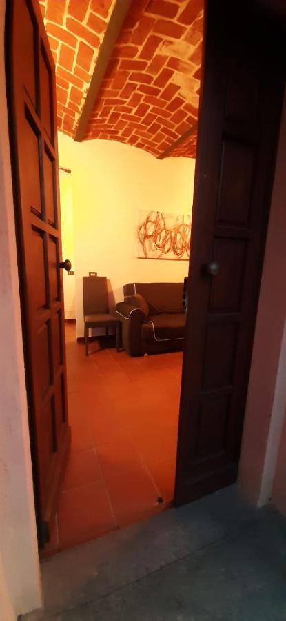 Appartamento Lucia Villanova d'Asti ภายนอก รูปภาพ